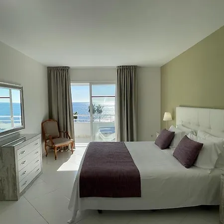Appartamento Playa Miraflores - Sea Front